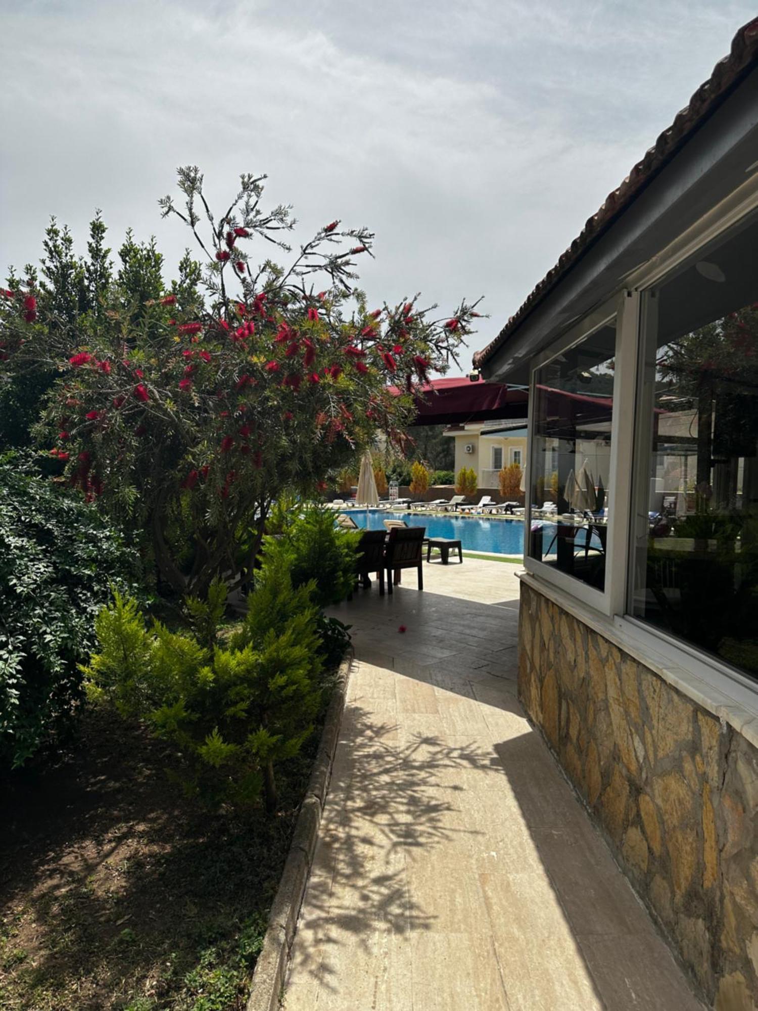 Carmina Hotel Ovacik  Bagian luar foto