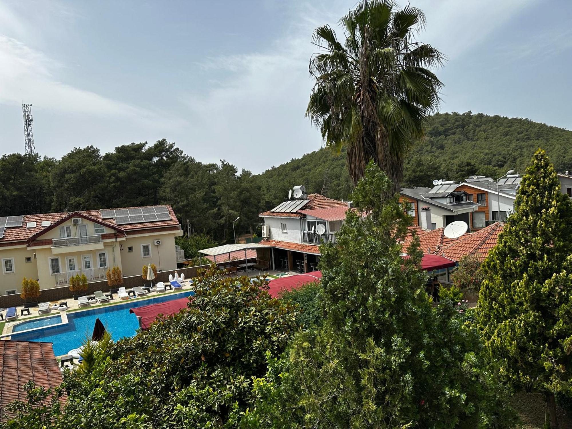 Carmina Hotel Ovacik  Bagian luar foto